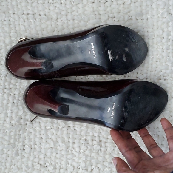 Heels - Picture 9 of 9